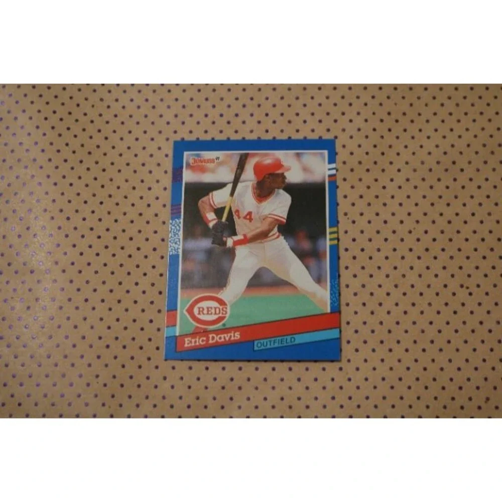 Eric Davis #84 Baseball Card (1990)